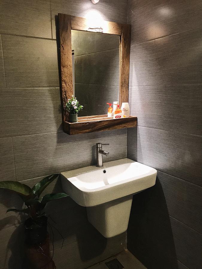 Hotel Rustic House Backpacker Hanoi Exterior foto
